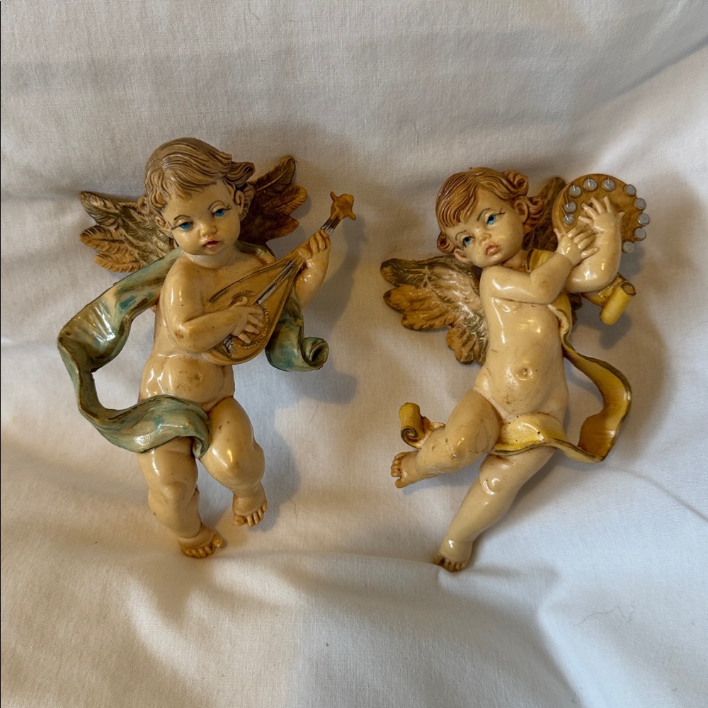 Charming Angel Wall Decor Set - Gold and Cream